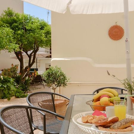 Home With Courtyard In Beating Heart Of Old Town! Chania  Bagian luar foto