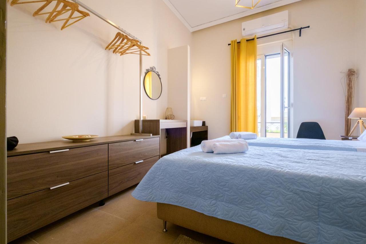 Home With Courtyard In Beating Heart Of Old Town! Chania  Bagian luar foto