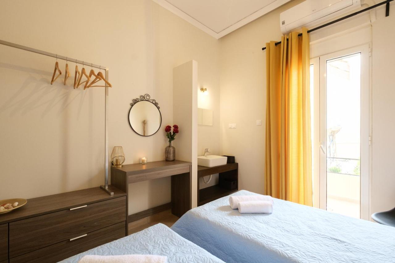 Home With Courtyard In Beating Heart Of Old Town! Chania  Bagian luar foto