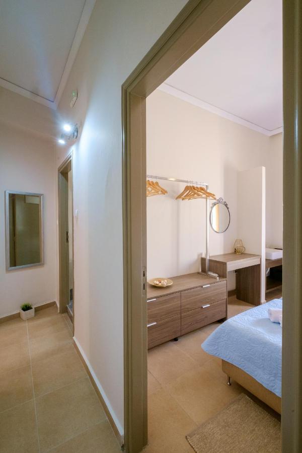 Home With Courtyard In Beating Heart Of Old Town! Chania  Bagian luar foto
