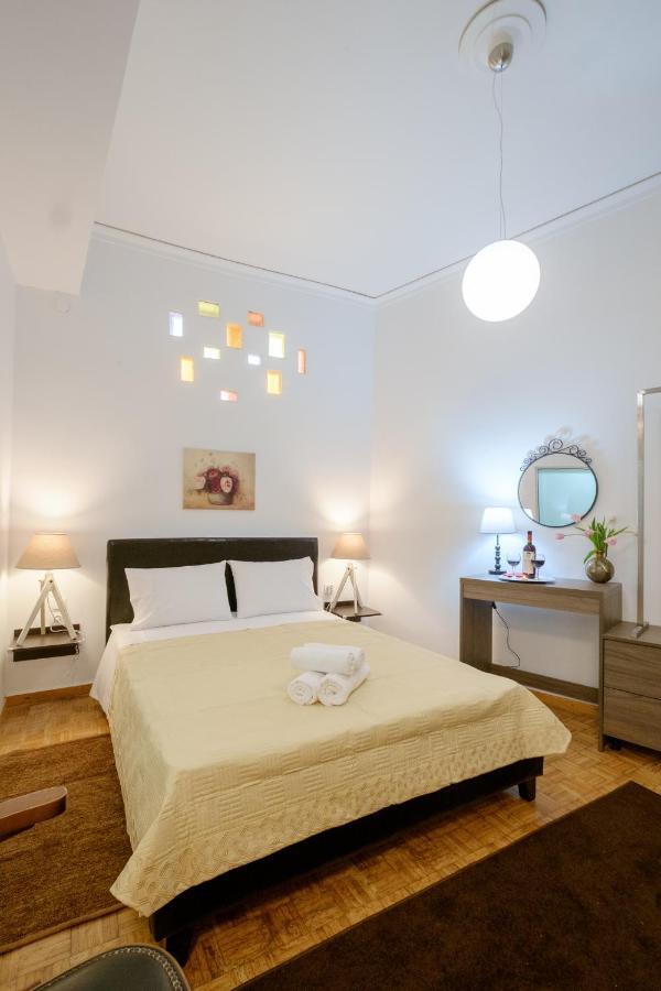 Home With Courtyard In Beating Heart Of Old Town! Chania  Bagian luar foto